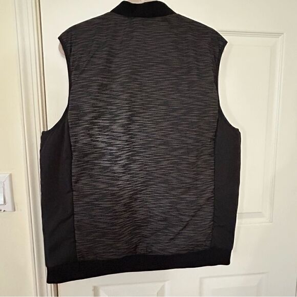Ideology Reflective Zipper Front Light Puff Sleeveless Vest - Picture 4 of 9